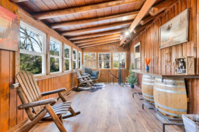 Bear Hollow 3 bedrooms 2 bath with a loft